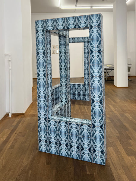 Yoana Tuzharova, Data monument, 2021