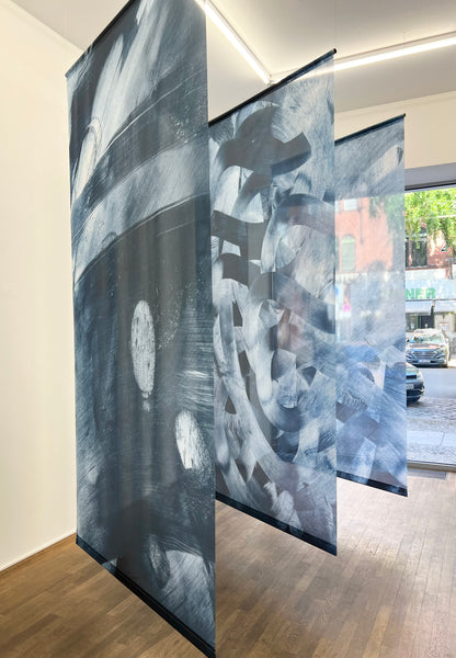 Yoana Tuzharova, Touch, 2018